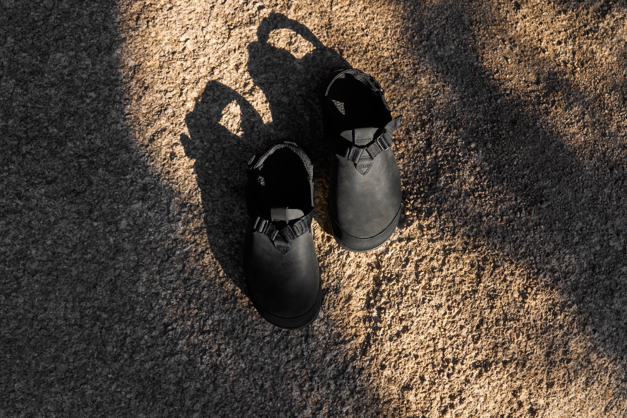 Mountain Clog - Nubuck Leather (Obsidian Dark Gray) - Image 6